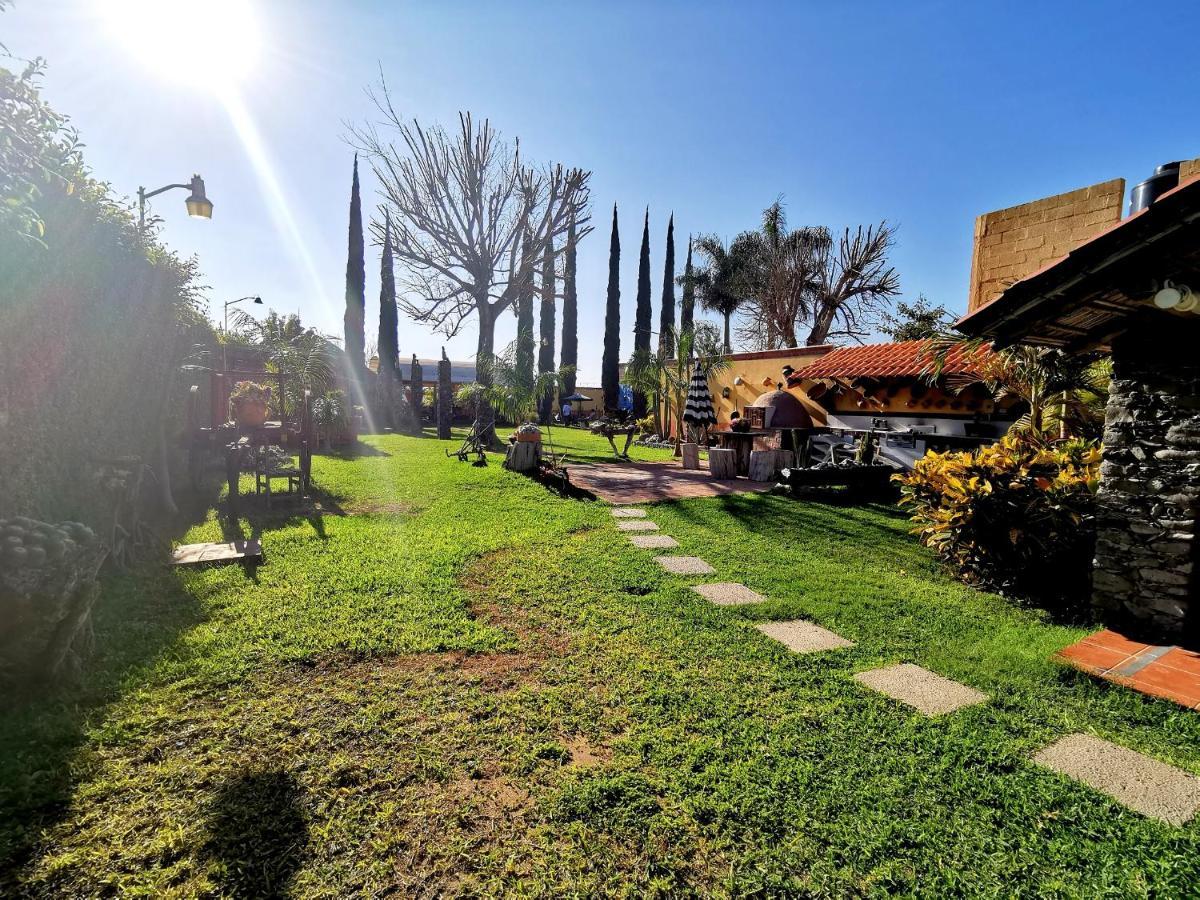 Hotel La Estancia Río Verde エクステリア 写真