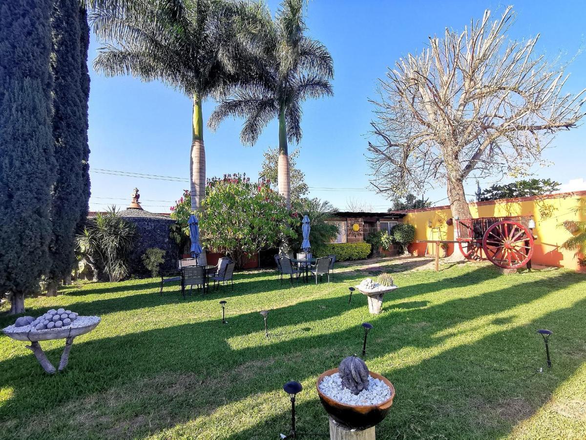 Hotel La Estancia Río Verde エクステリア 写真